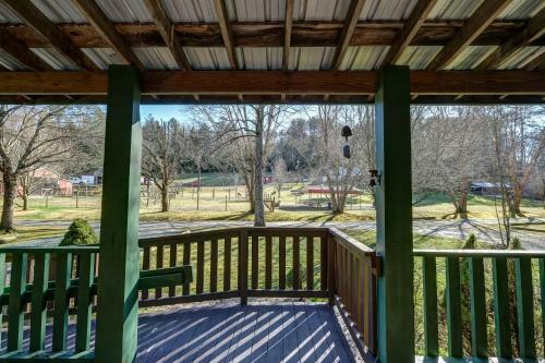Hotel The Bear Cobb Creek Cabins