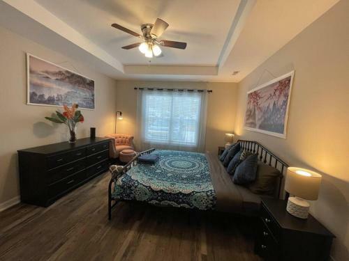 Sleep 10, New Construction Home, Half Mile To Beach, 3 Bd 2 Ba, 6 Beds