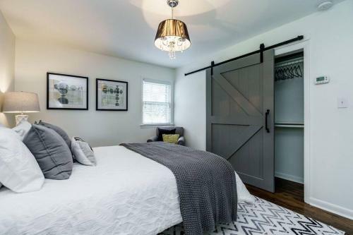 Sexy Midtown Stayspace & Contemporary Conveniences