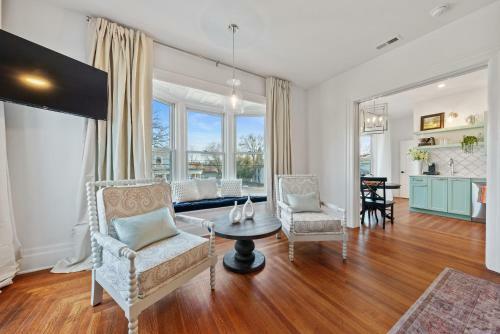 Hotel Beautiful Condo Close To Bait House Brewery