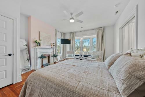 Hotel Beautiful Condo Close To Bait House Brewery
