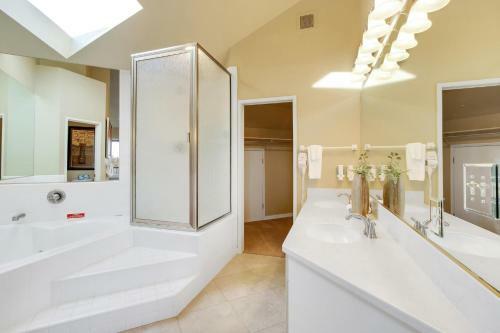 River Ridge 422ab