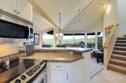River Ridge 422ab