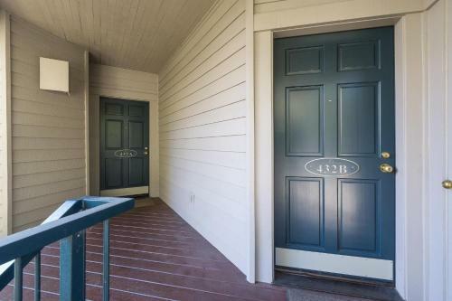 River Ridge 432ab
