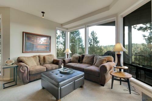 River Ridge 517ab