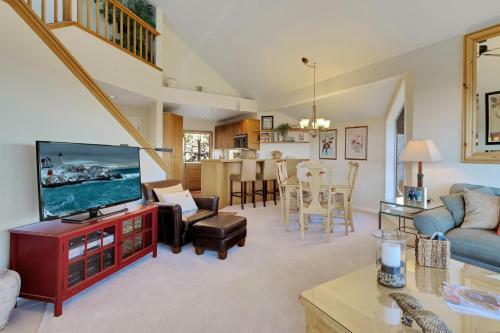 River Ridge 426ab