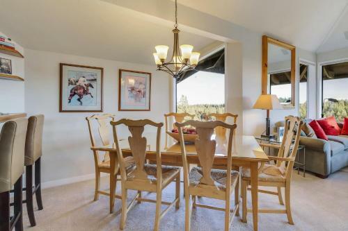 River Ridge 426ab