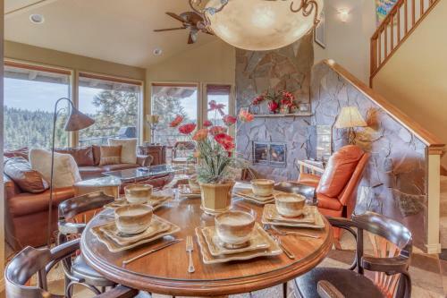 River Ridge 617a