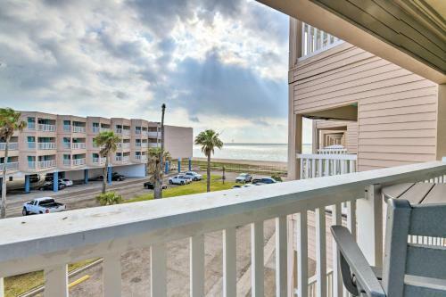 Apartamento Corpus Christi Beach Condo With Community Pool!