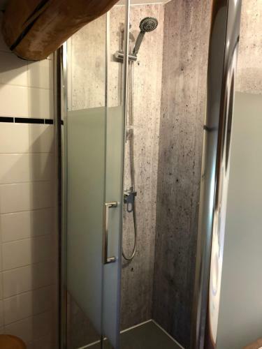Secheras: House / Villa - S�cheras