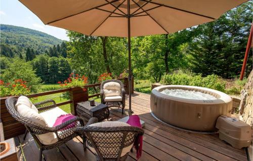Three-bedroom Holiday Home In Skrad