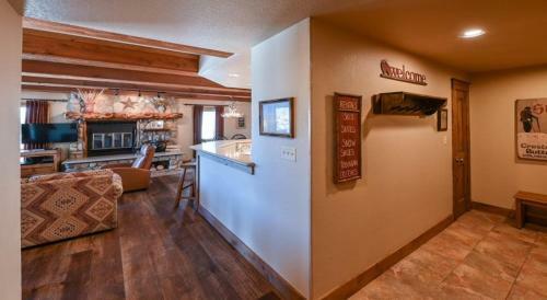 Apartamento Spacious & Cozy Condo With Wood Fireplace Condo