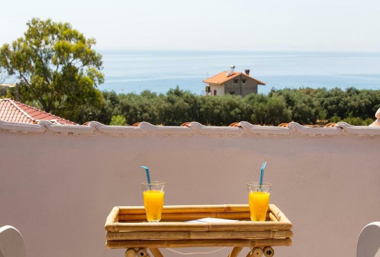 Caretta - Caretta Hotel