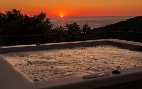 Apartamento Sunrise Garden Hills