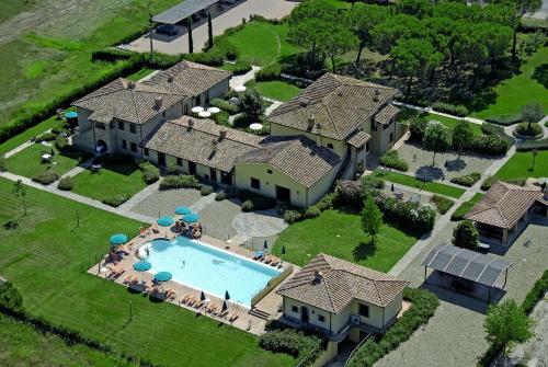 Villa Del Lago, Dreamy Location For Weddings & Events