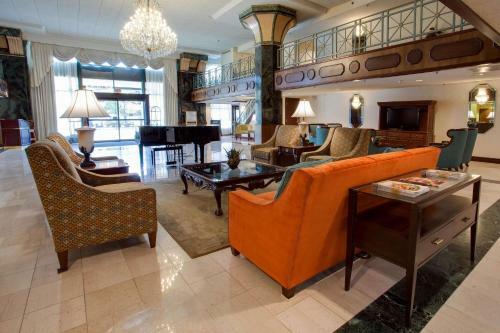 Hotel Drury Inn & Suites St. Louis Convention Center