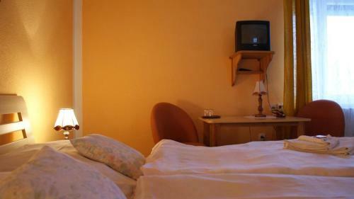 Country Holiday Hotel