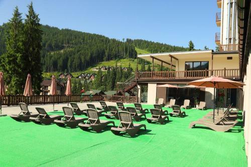 Tavel Hotel & Spa