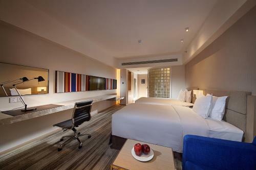 Holiday Inn Express Shenyang Tawan, An Ihg Hotel