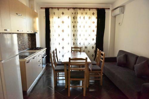 Vacation Apartments In Shengjin