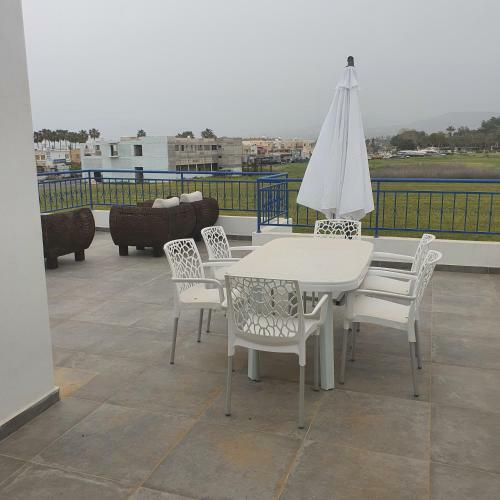 G&e Harbour 21 - Two Bedroom Apartment