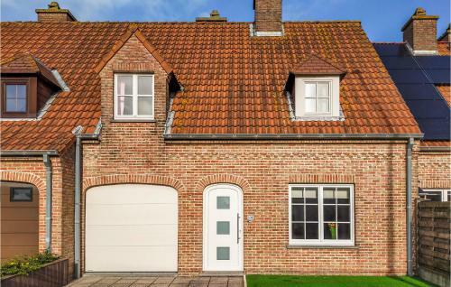 Awesome Home In Bredene With 3 Bedrooms