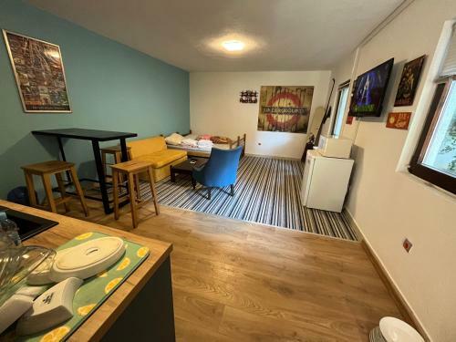 Apartamento Studio Karpuzova With Garden And Free Parking