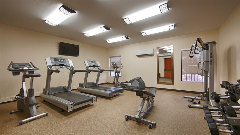 Best Western Plus Fresno Airport Hotel