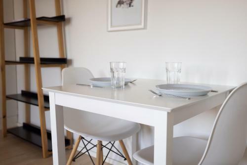 Apartamento 2ndhomes Bright 42m2 1br Home With Balcony By Central St.