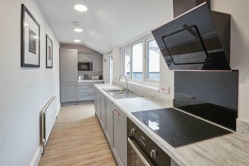 Host & Stay - King's Cottage