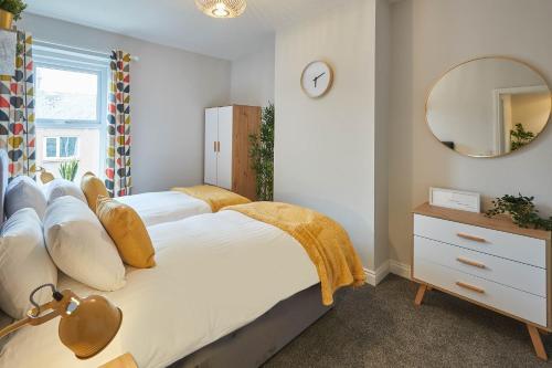 Host & Stay - King's Cottage