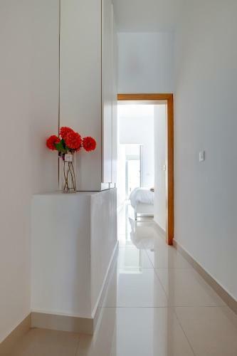 Prime Location Apartment With Side Seaviews