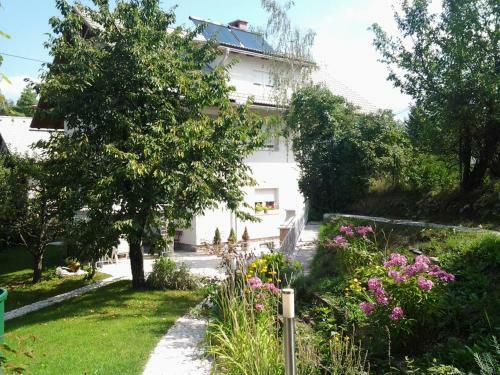 Apartma Resort J&j