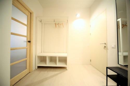 Old Town Apartment With Balcony & Terrace