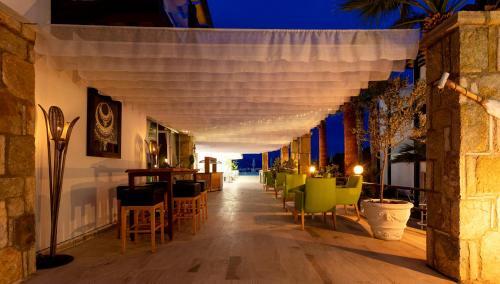 Charm Beach Hotel