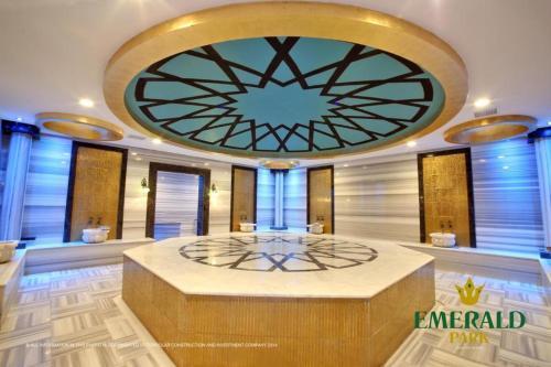 Apartamento ?????? ? ?????????? Lux Emerald Park ???? ?