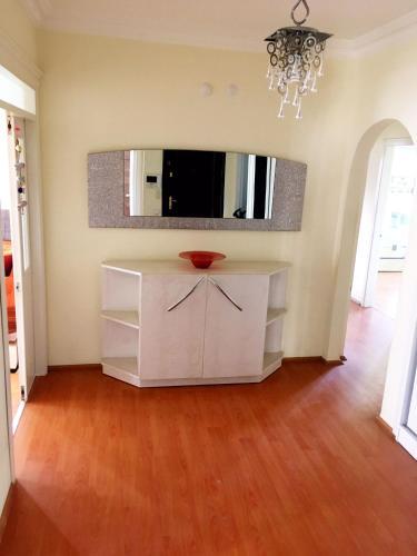 Antalya Luxury Apartment In Lara