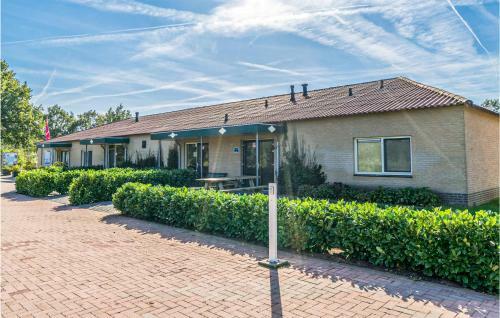 Awesome Home In Den Ham With Wifi And 5 Bedrooms