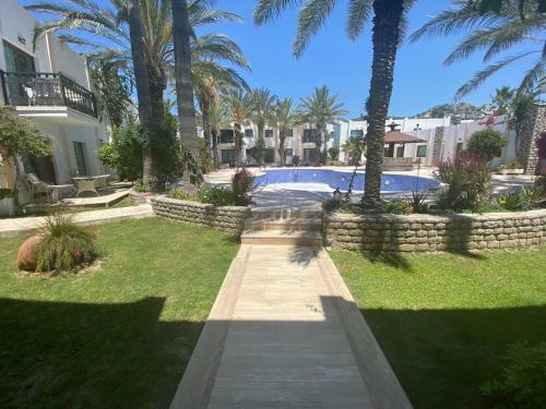 Apartamento Cute 2+1 Apt With Common Pool - Bodrum City Centre