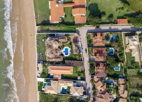 Casa 40 Metros Do Mar Com Piscina Privativa - Completa 4 Suites