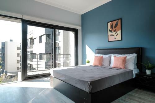 The Waterway 3 Bedroom Serviced Apartment