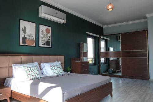 The Waterway 3 Bedroom Serviced Apartment