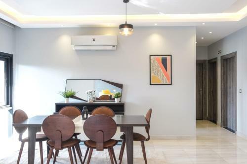The Waterway 3 Bedroom Serviced Apartment