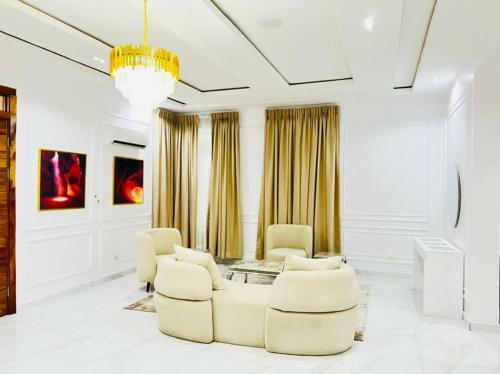 Executive Luxury Premium Duplex Apartments