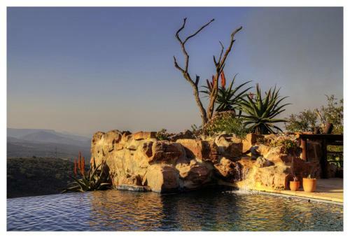Bed & Breakfast Leopards And Louries Bush Lodge