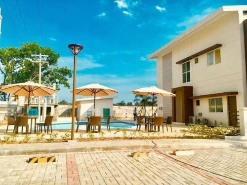 Apartamento Entire 2br Condo Unit@8 Spatial Condominium