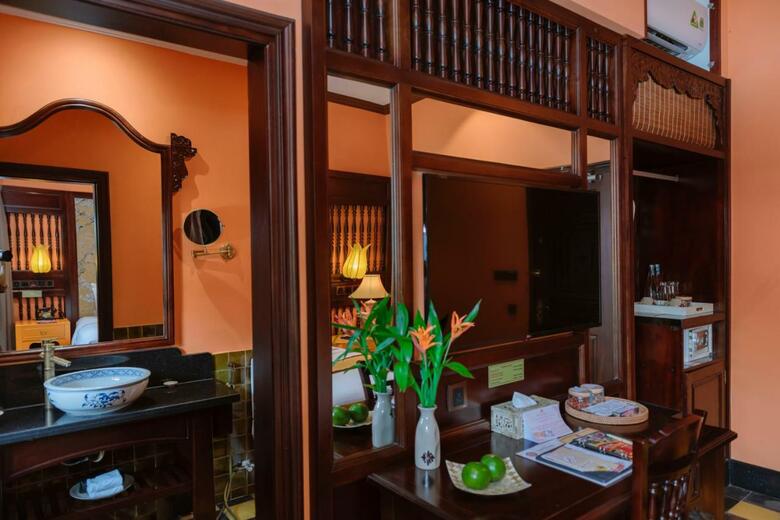 Spatel D'annam Hotel
