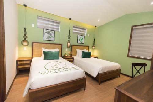 Hotel Flower Beachstay & Coffee ?� N?ng