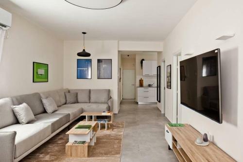 Apartamento ?newly Renovated, Spacious 2br? #bugrashov_life?