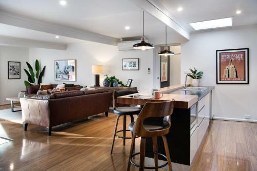 East St Spa House
